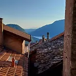 La Piccola Via Delle Rose * Faggeto Lario