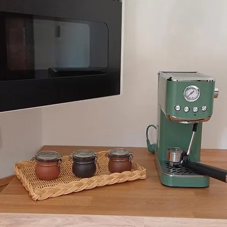 La Piccola Via Delle Rose 아파트 파게토 라리오