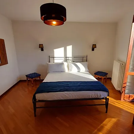 Lägenhet La Piccola Via Delle Rose Faggeto Lario