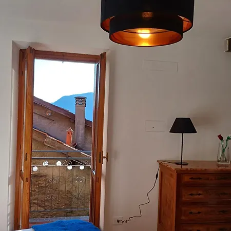 La Piccola Via Delle Rose Lägenhet Faggeto Lario