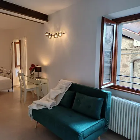 La Piccola Via Delle Rose * 파게토 라리오