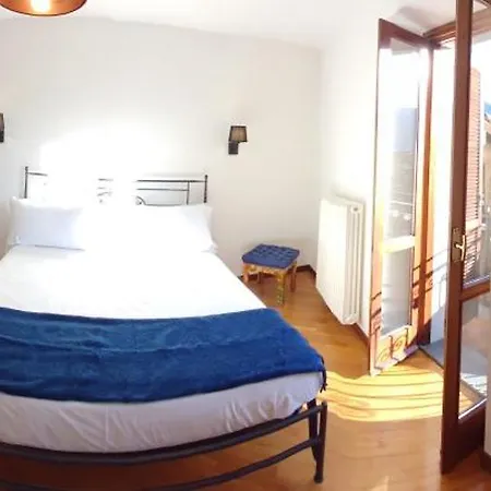 La Piccola Via Delle Rose