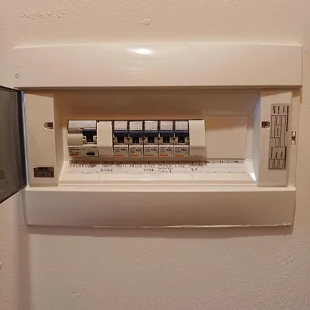 La Piccola Via Delle Rose *