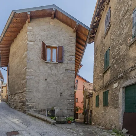 La Piccola Via Delle Rose Appartement Faggeto Lario