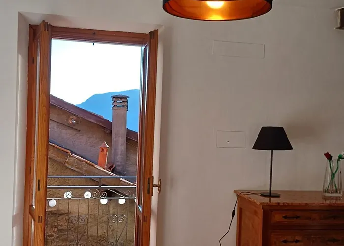 La Piccola Via Delle Rose Apartmán Faggeto Lario