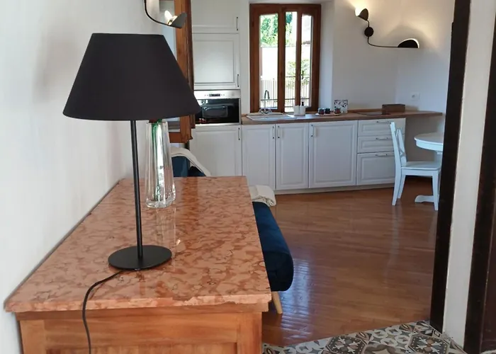 La Piccola Via Delle Rose Apartamento Faggeto Lario