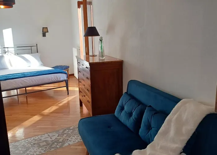 La Piccola Via Delle Rose