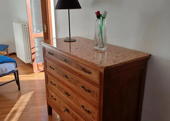 La Piccola Via Delle Rose * Faggeto Lario