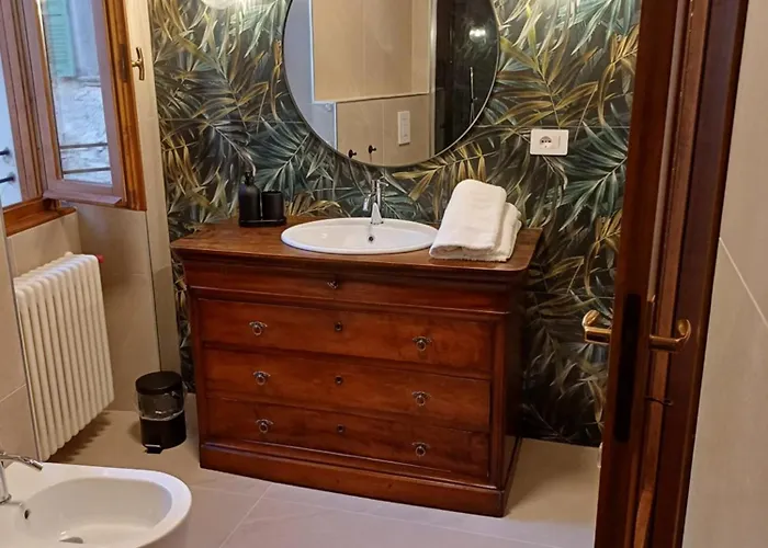 La Piccola Via Delle Rose Apartamento Faggeto Lario