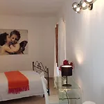 La Piccola Via Delle Rose Faggeto Lario